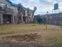  of property in Geelhoutpark