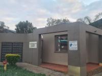  of property in Geelhoutpark