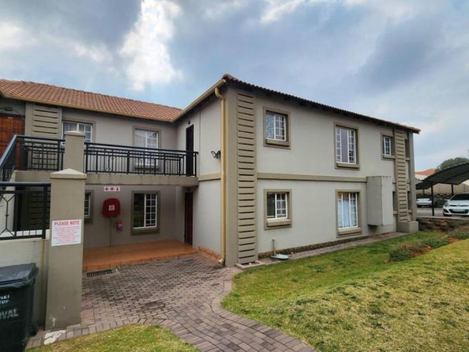 3 Bedroom Apartment for Sale For Sale in Bergbron - MR686104