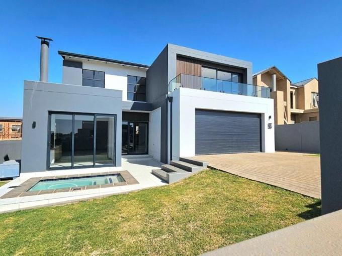 4 Bedroom House for Sale For Sale in Midrand - MR686111