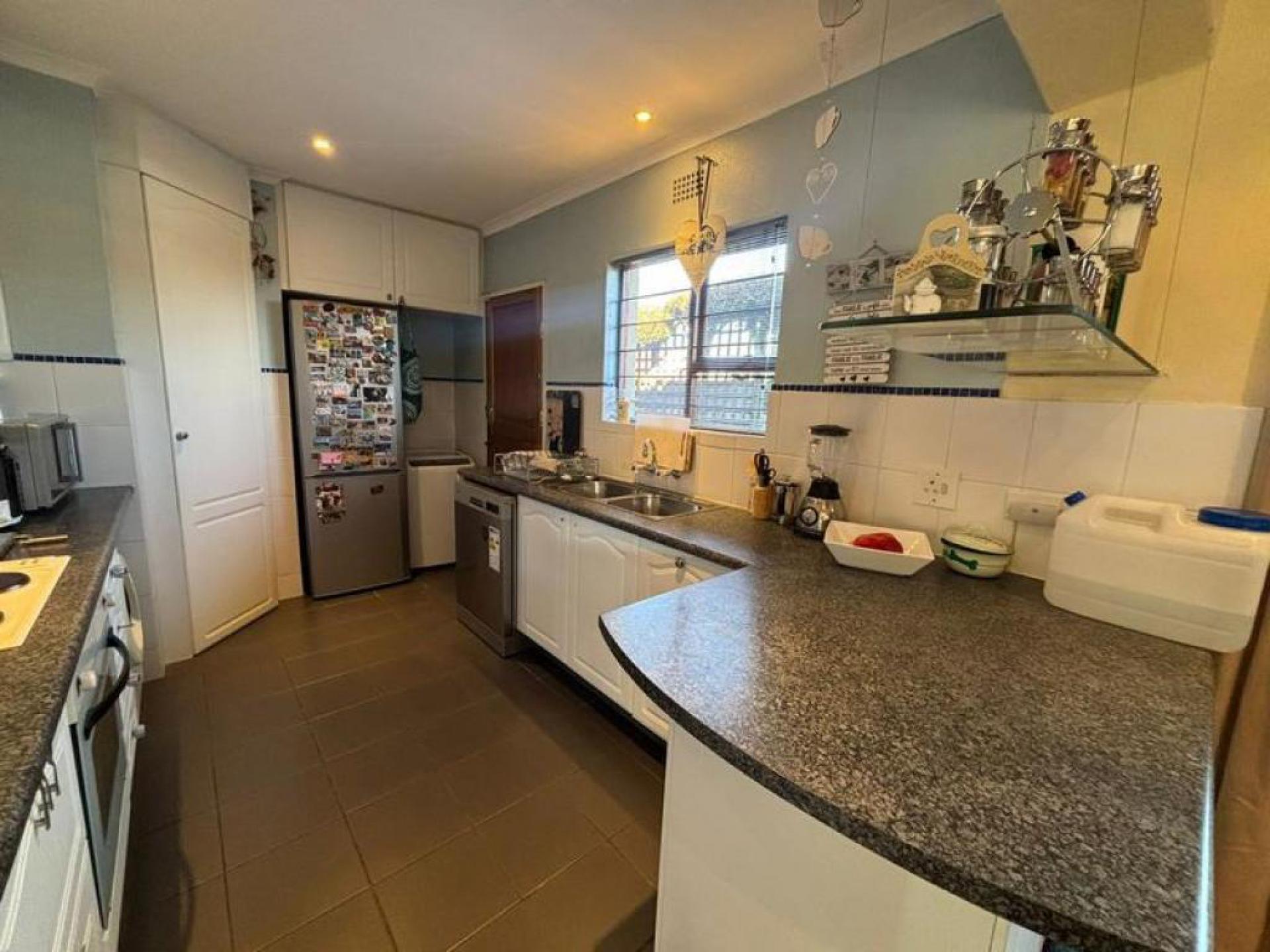  of property in Bergbron