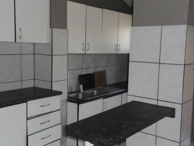 2 Bedroom Apartment for Sale For Sale in Selborne - MR686146