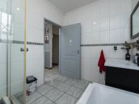  of property in Brackenhurst