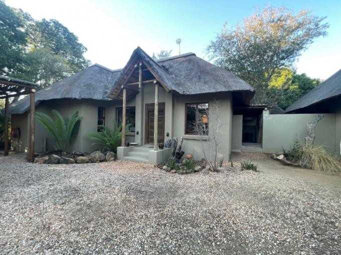 3 Bedroom House to Rent in Hoedspruit - Property to rent - MR686189