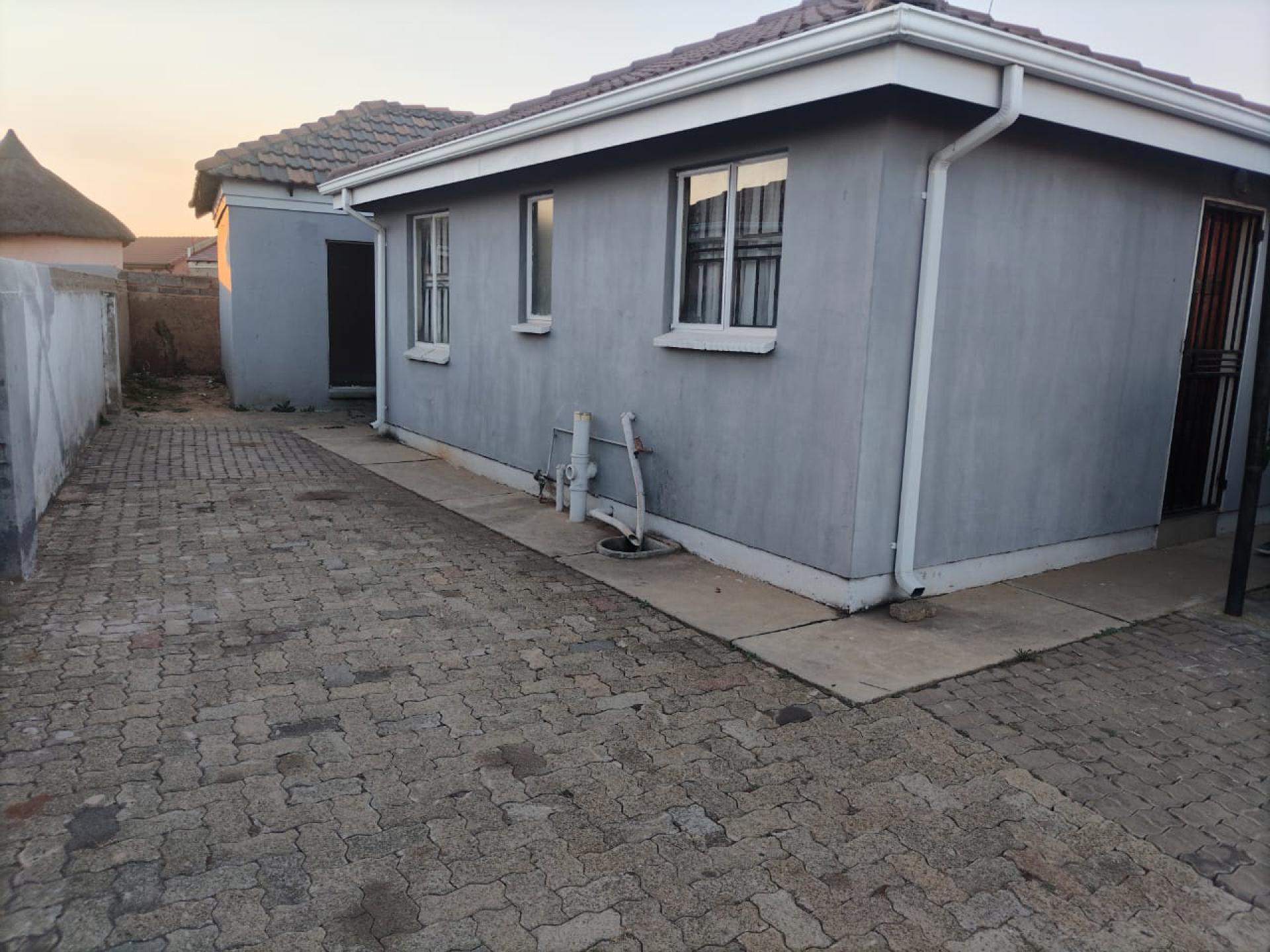  of property in Crystal Park