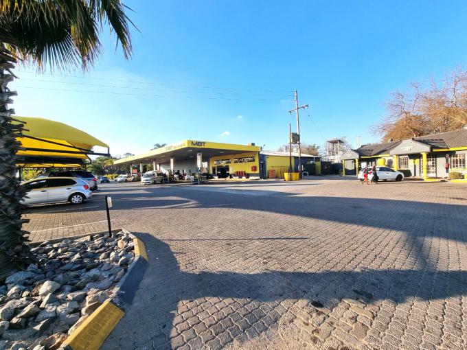Commercial for Sale For Sale in Polokwane - MR686222