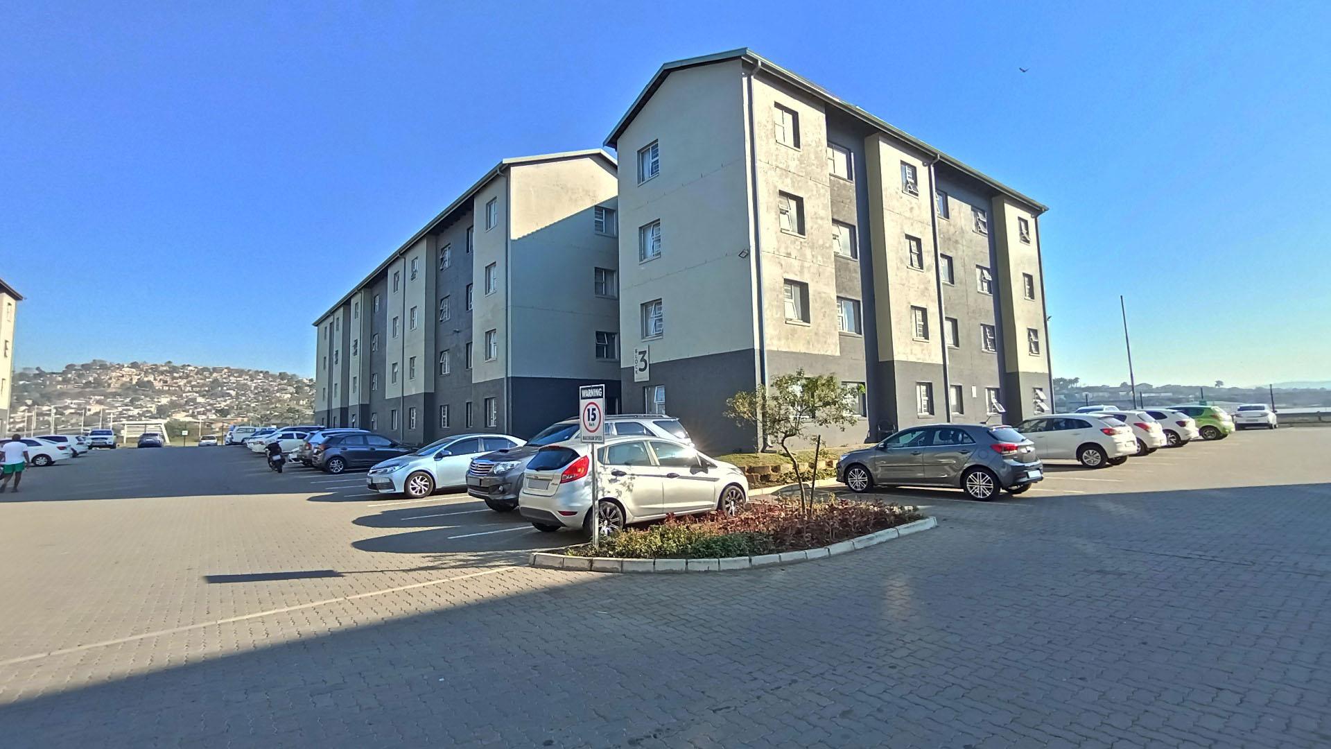 Front View of property in KwaMashu