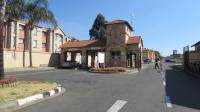 Front View of property in Aeroton