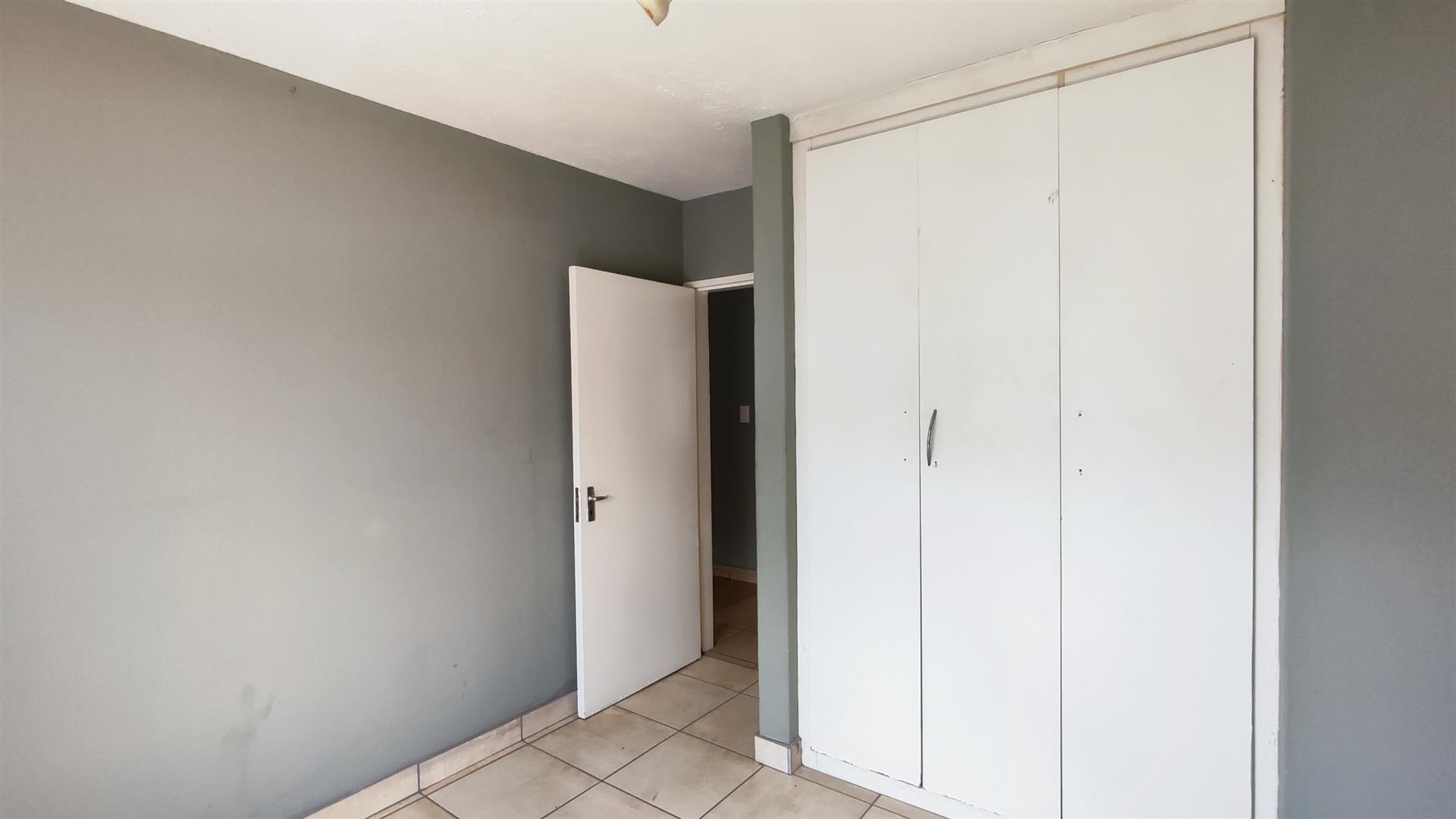 Bed Room 3 - 13 square meters of property in Elspark