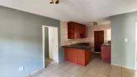 Lounges - 16 square meters of property in Elspark