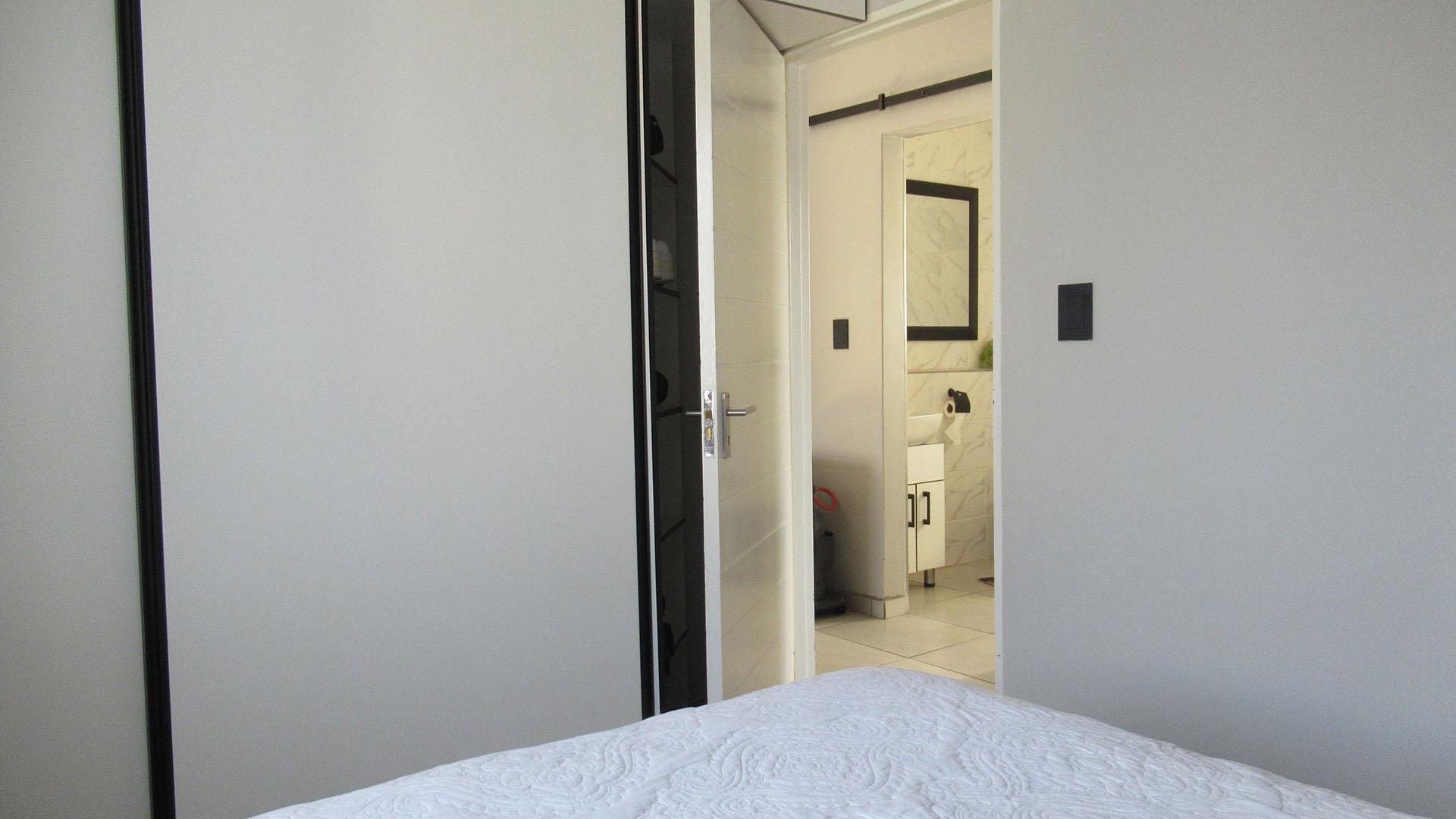 Bed Room 2 - 9 square meters of property in Fleurhof