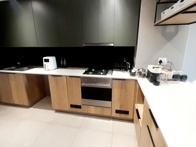 2 Bedroom Apartment for Sale For Sale in La Lucia - MR686261