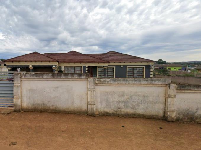 3 Bedroom House for Sale For Sale in Thohoyandou - MR686268