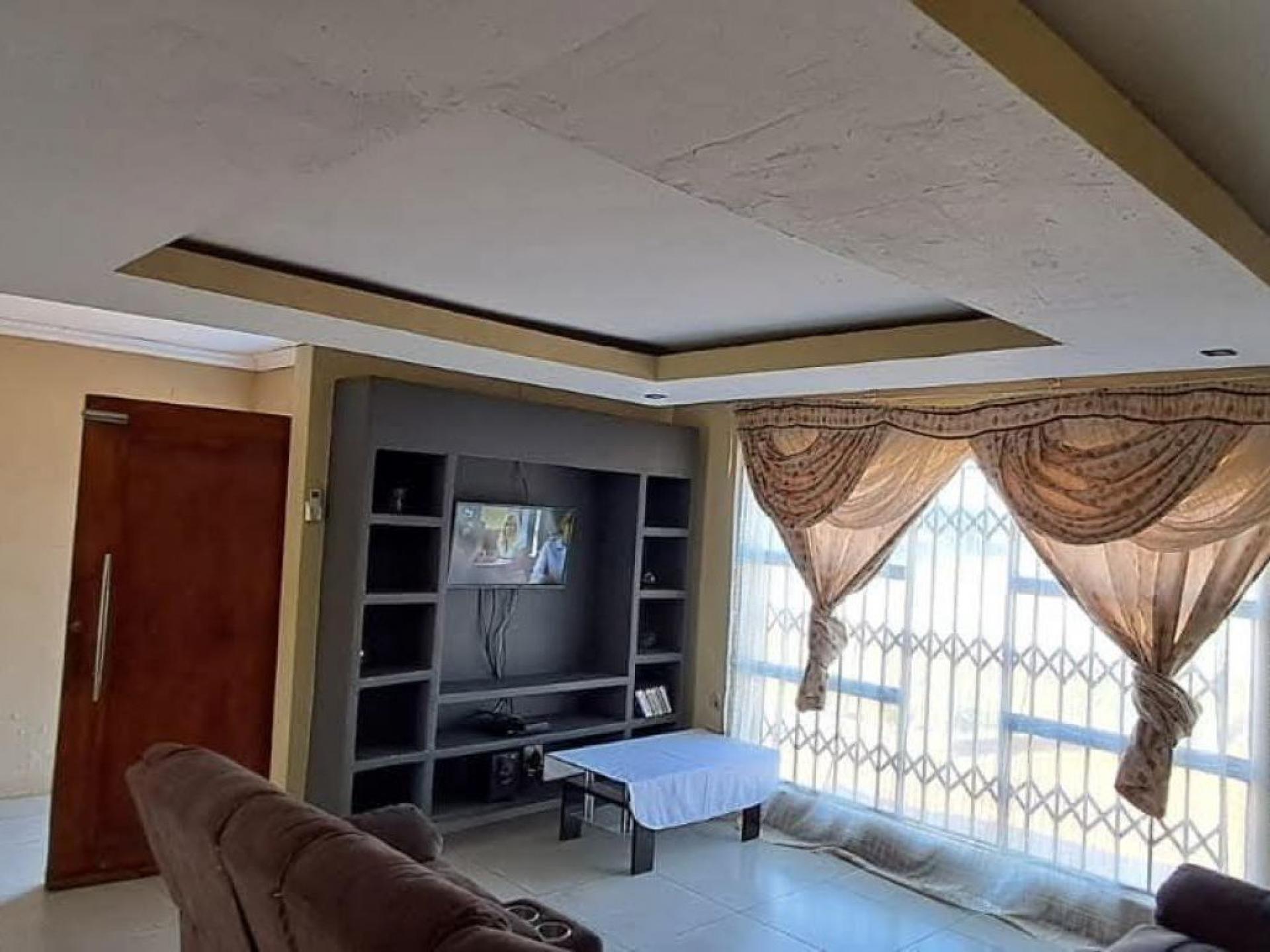  of property in Thohoyandou