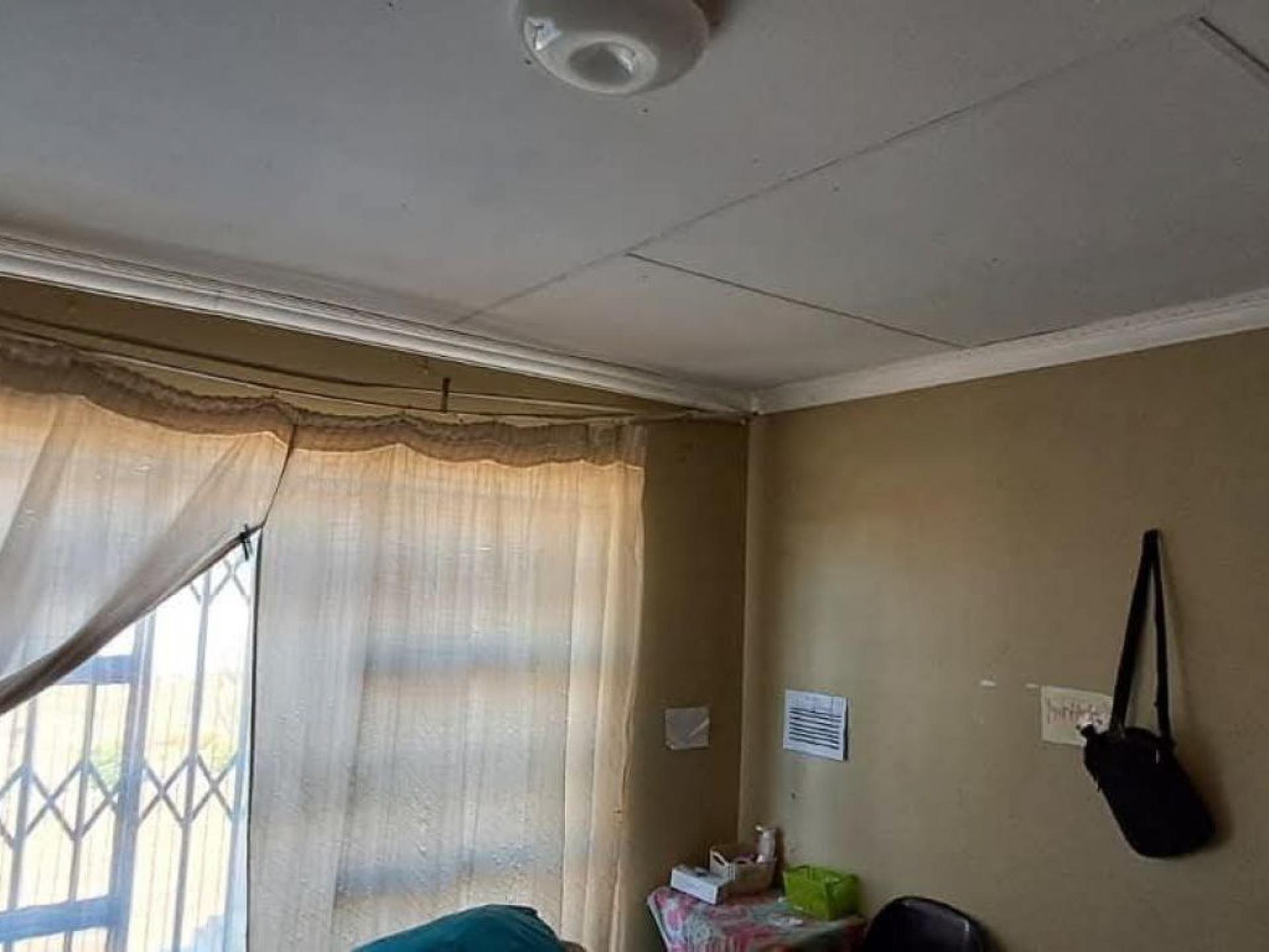  of property in Thohoyandou