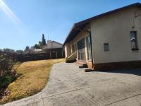 3 Bedroom 2 Bathroom House for Sale for sale in Verwoerdpark
