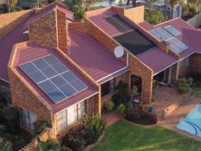 3 Bedroom House for Sale For Sale in Meyersdal - MR686325