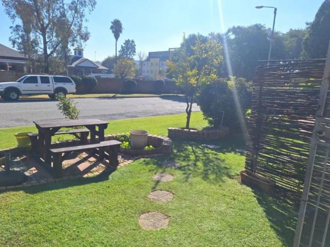 2 Bedroom Duplex for Sale For Sale in New Redruth - MR686342