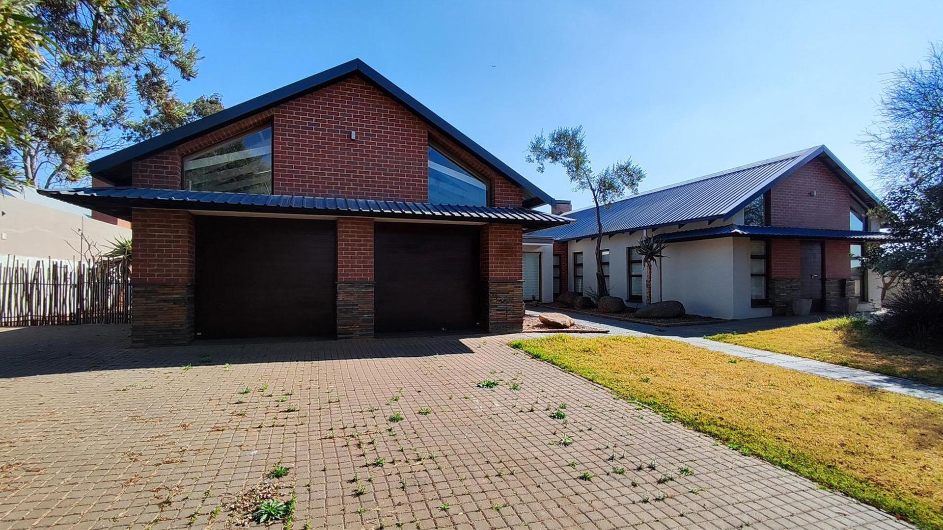 Front View of property in Witfontein