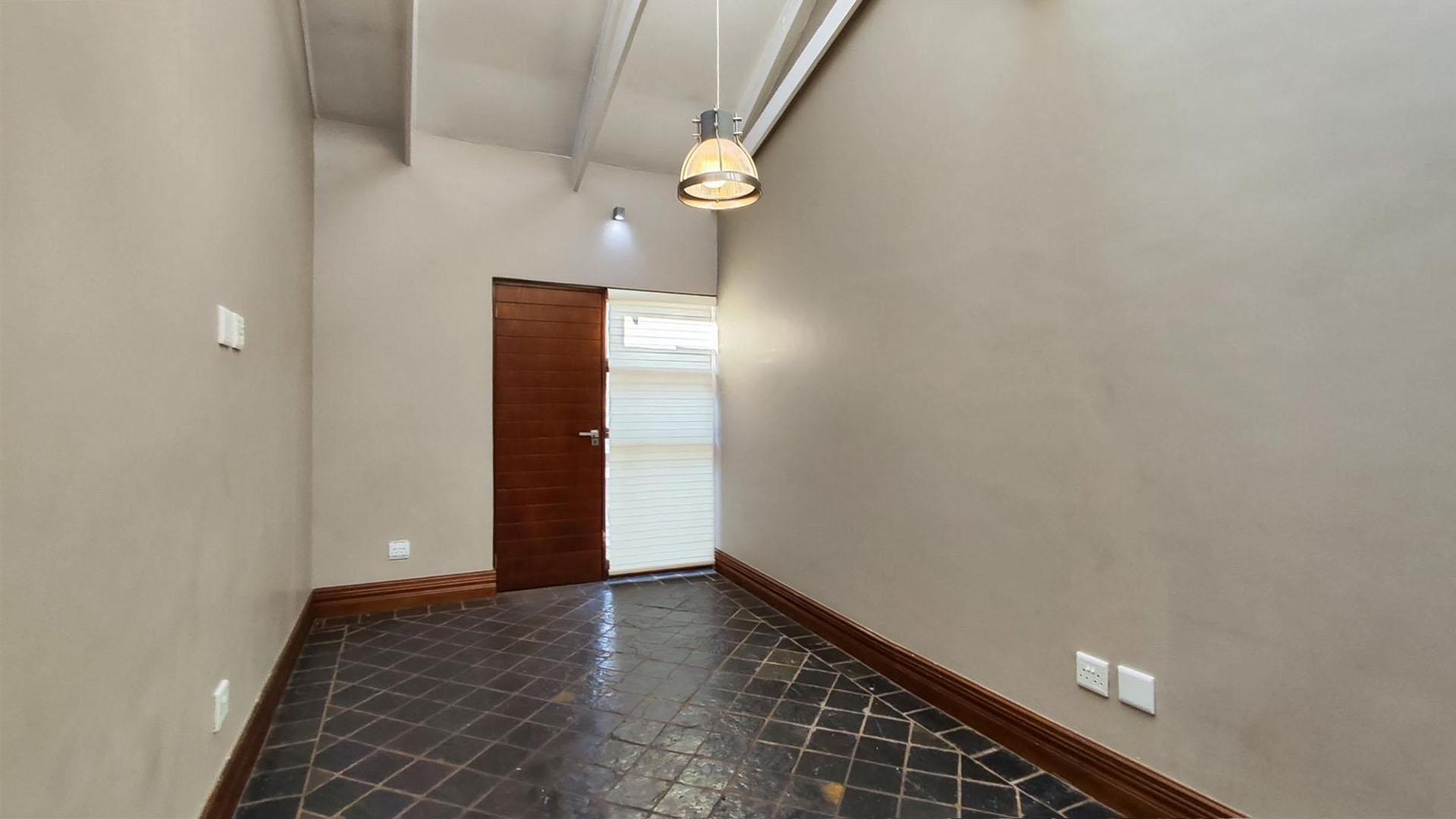 Study - 21 square meters of property in Witfontein