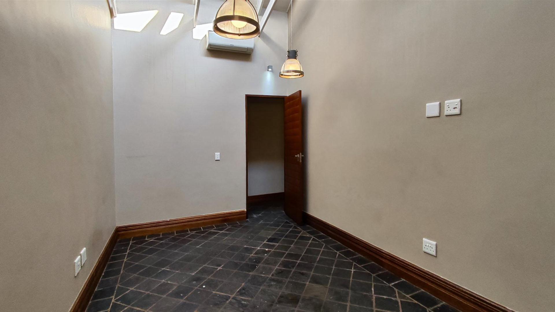 Study - 21 square meters of property in Witfontein