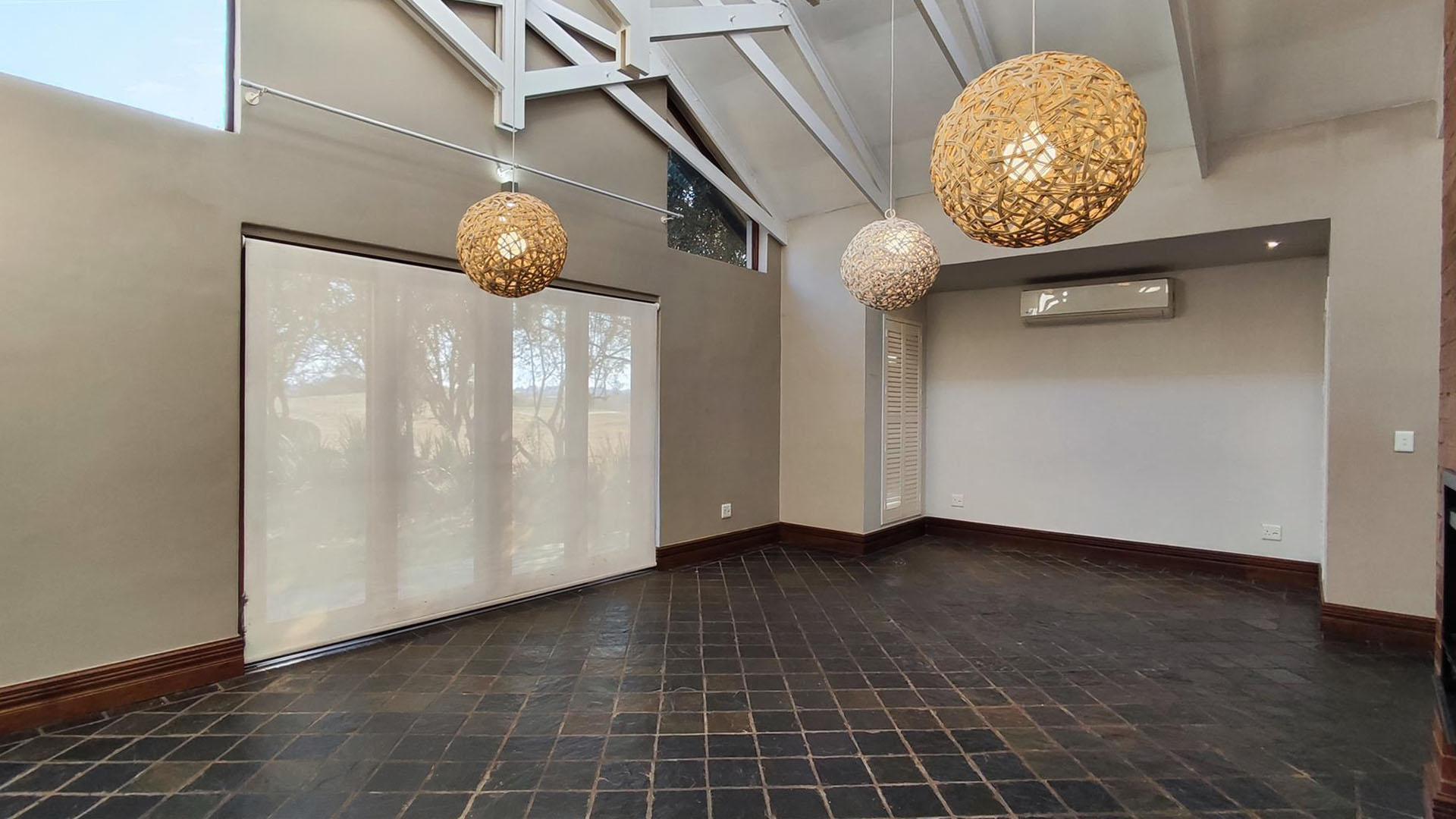 Main Bedroom - 47 square meters of property in Witfontein