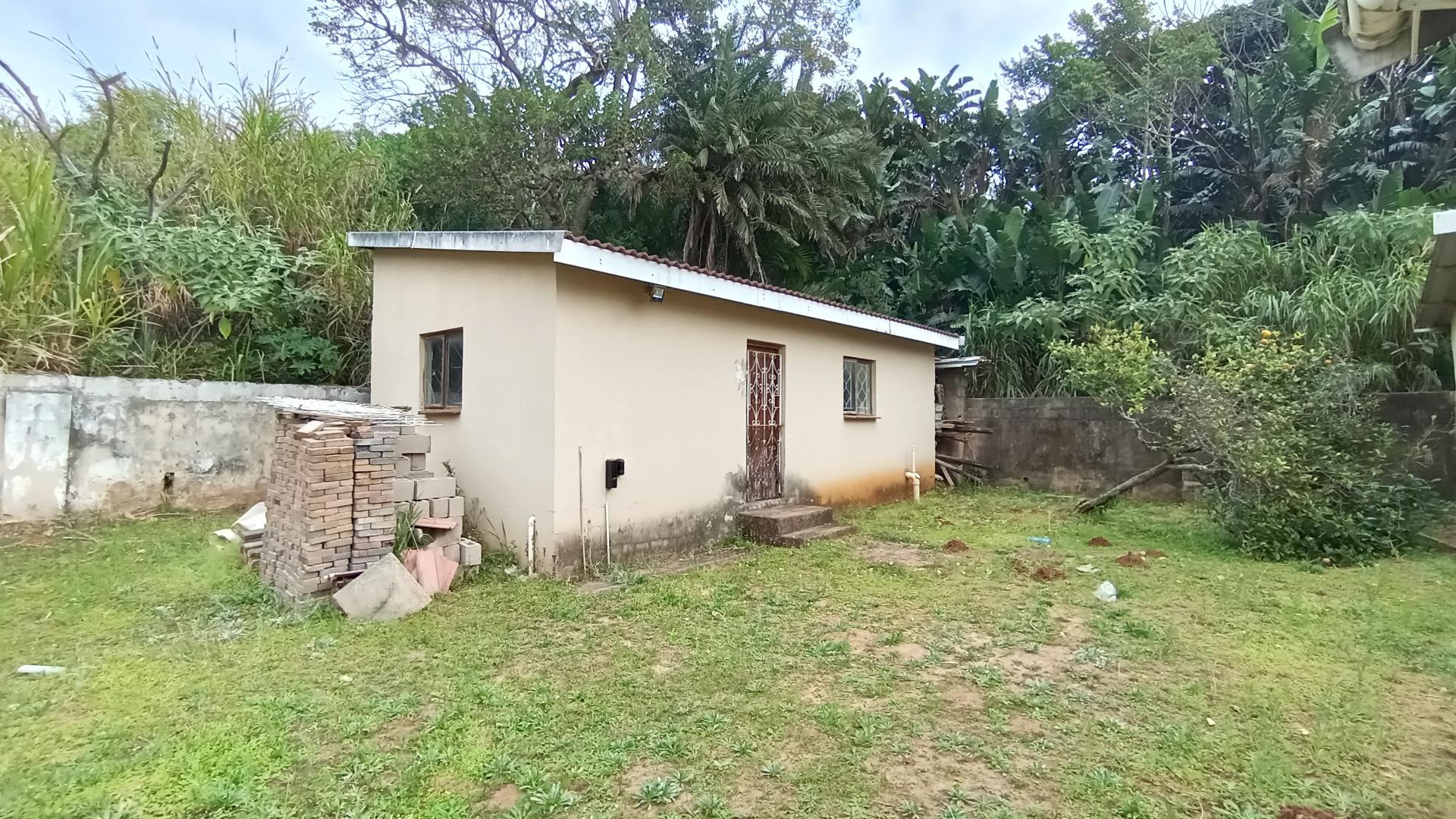 Front View of property in Umzumbe