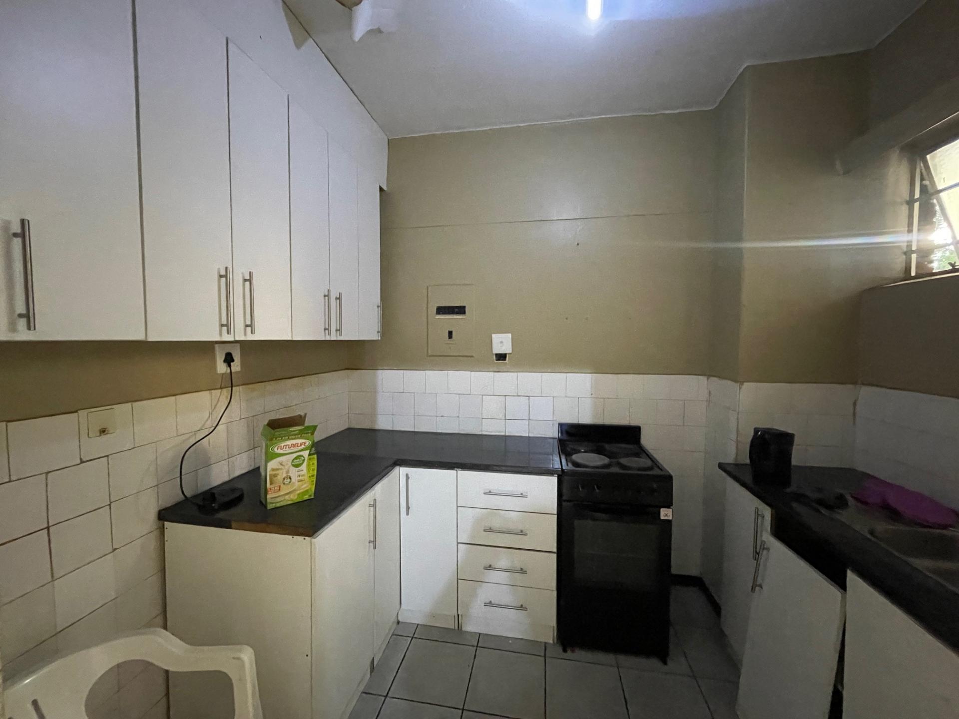  of property in Sunnyside