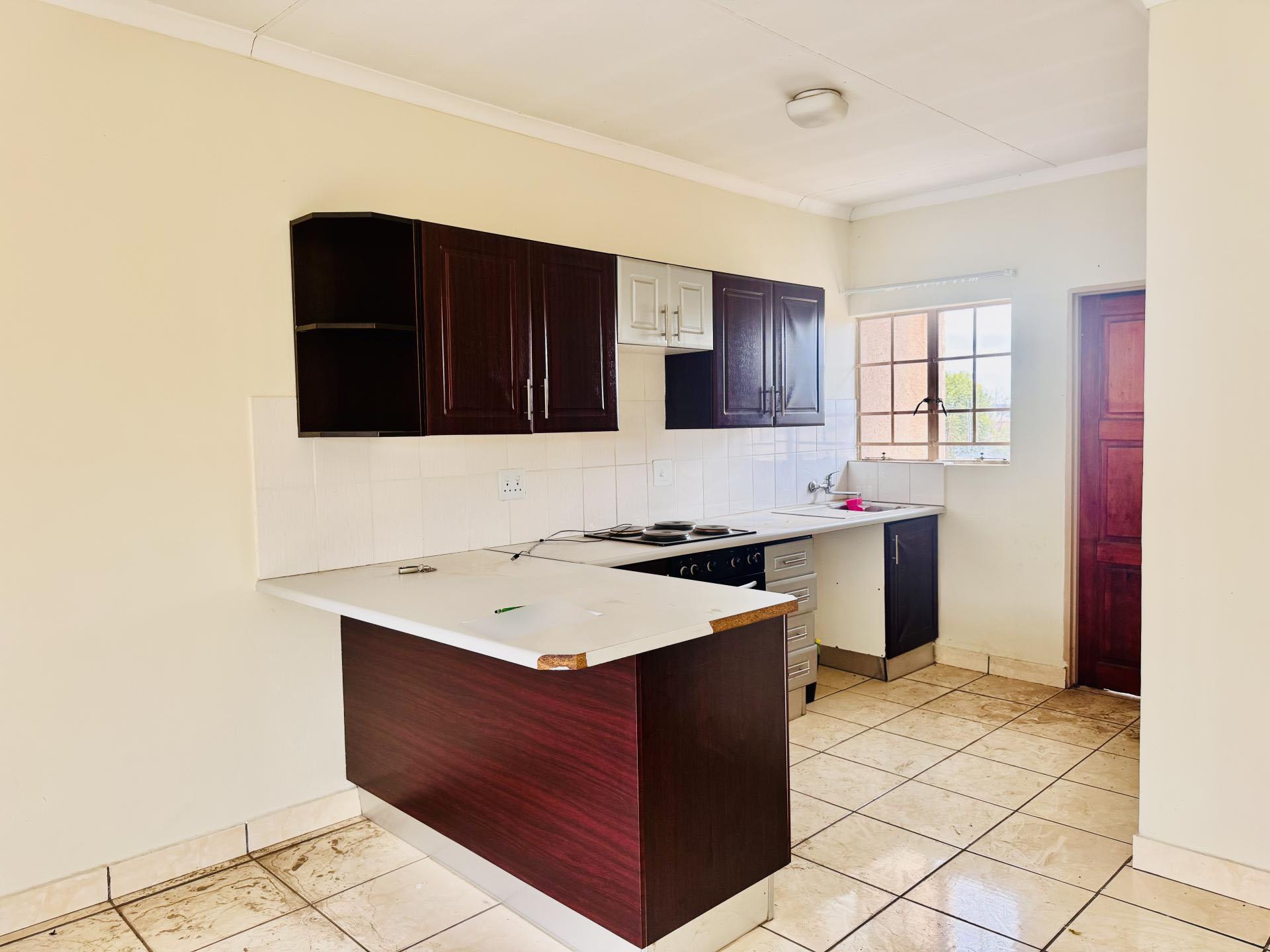 Kitchen of property in Annadale