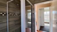 Bathroom 1 - 6 square meters of property in Bardene