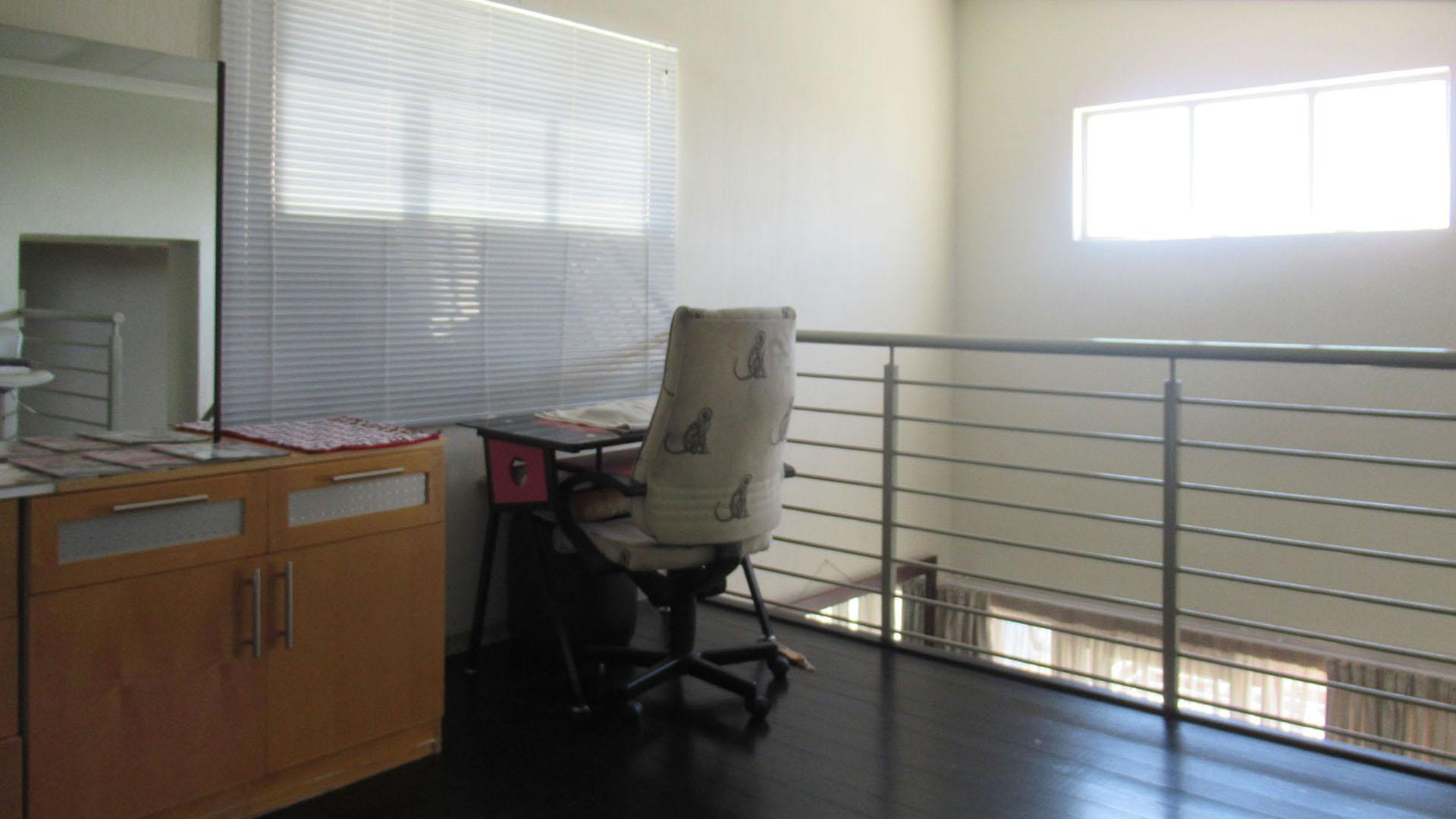 Study - 26 square meters of property in Fourways