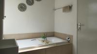 Bathroom 1 - 6 square meters of property in Fourways