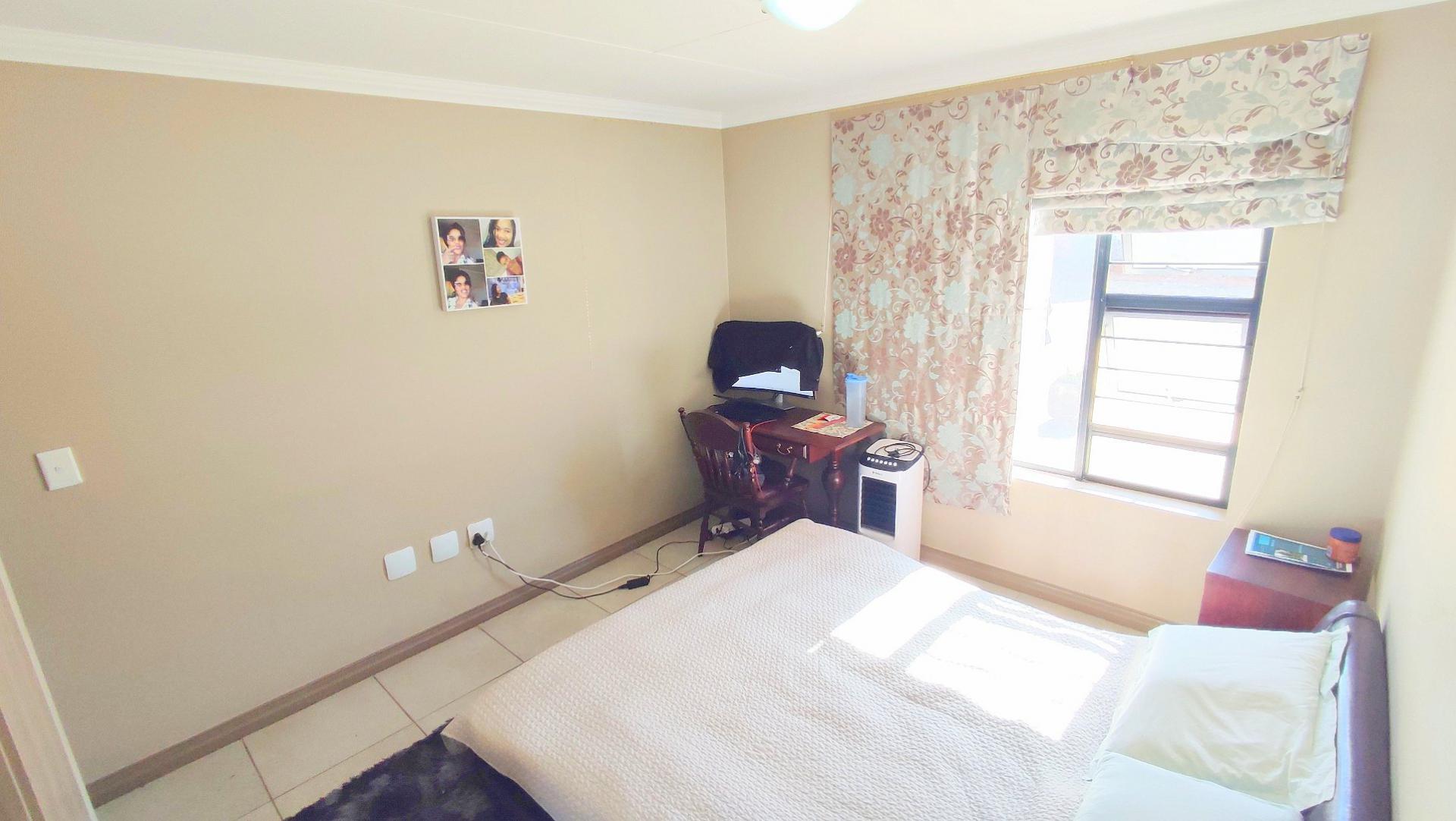  of property in Amberfield