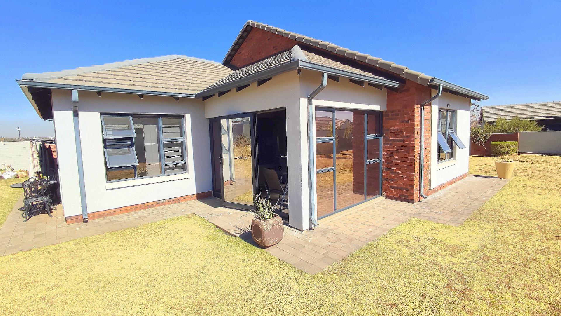  of property in Amberfield