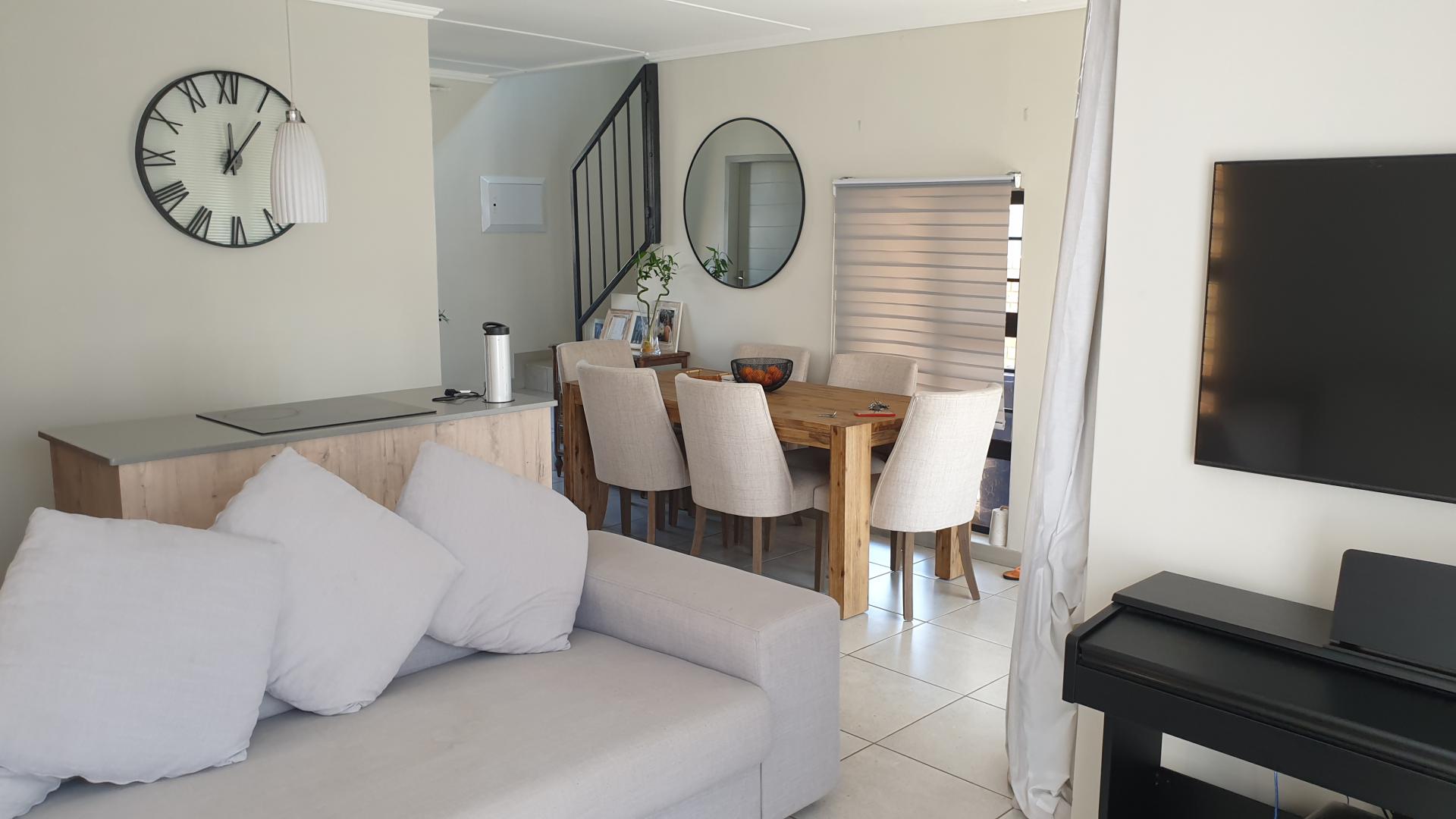  of property in Amberfield