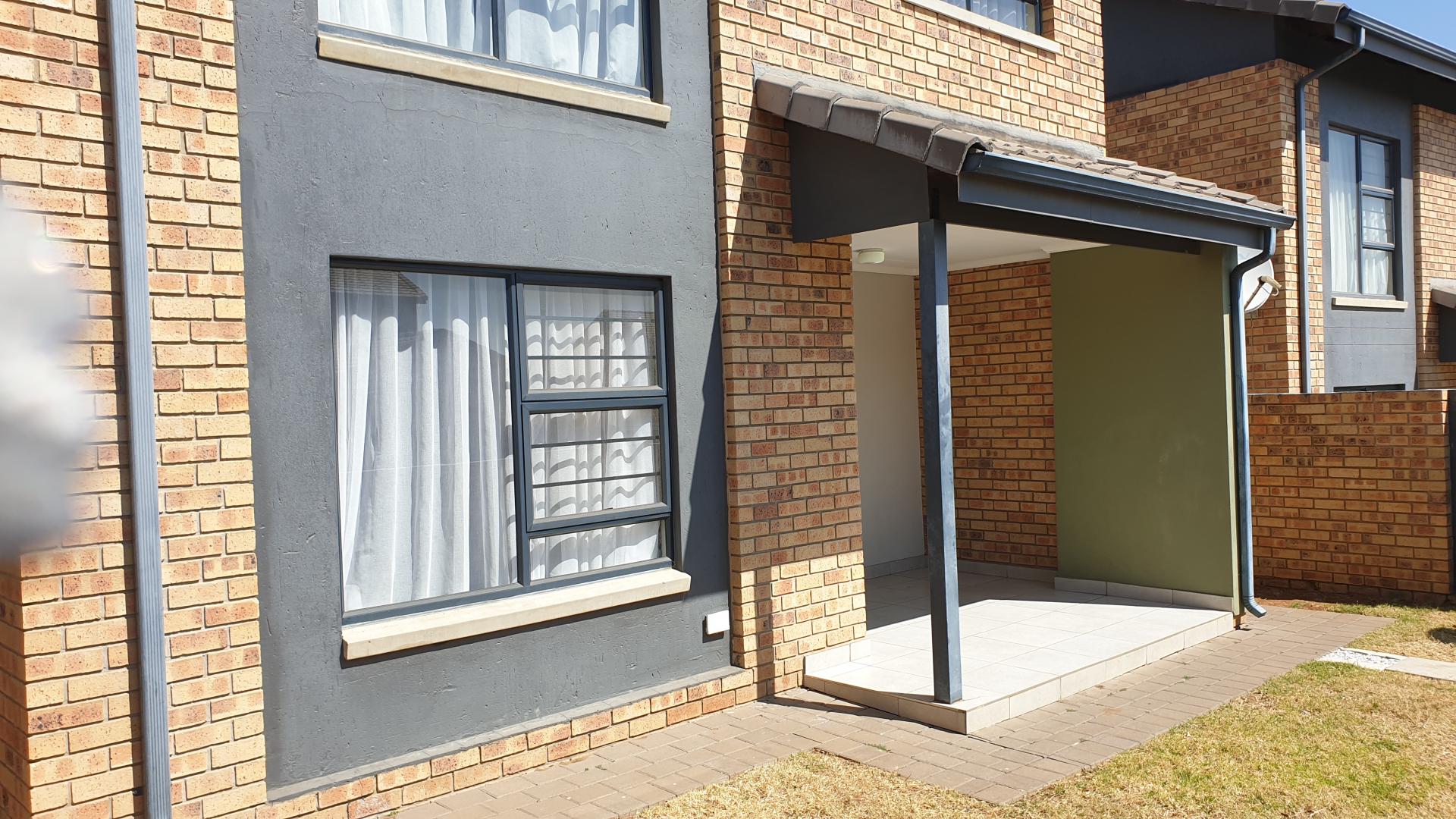  of property in Amberfield