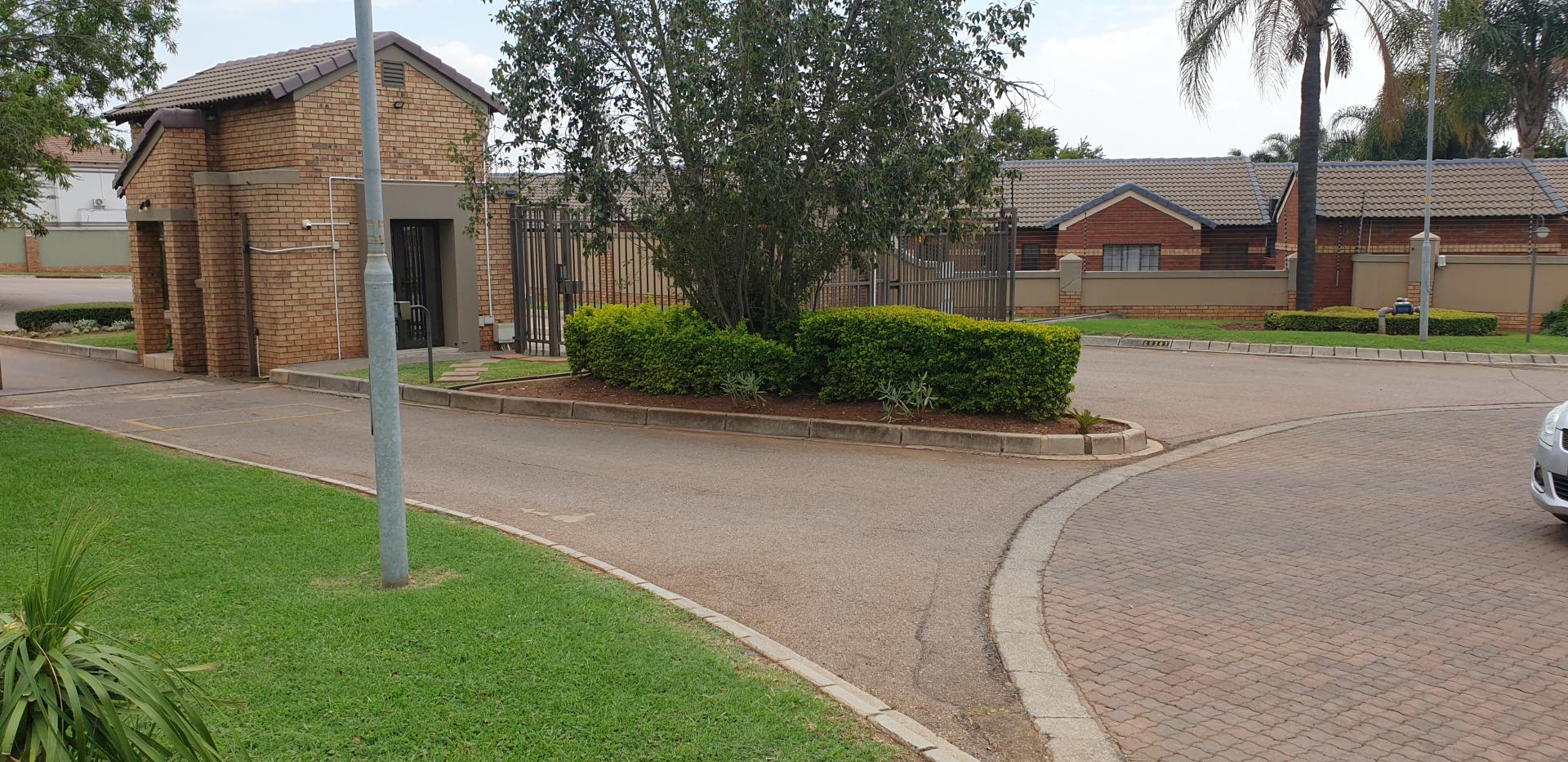  of property in Monavoni