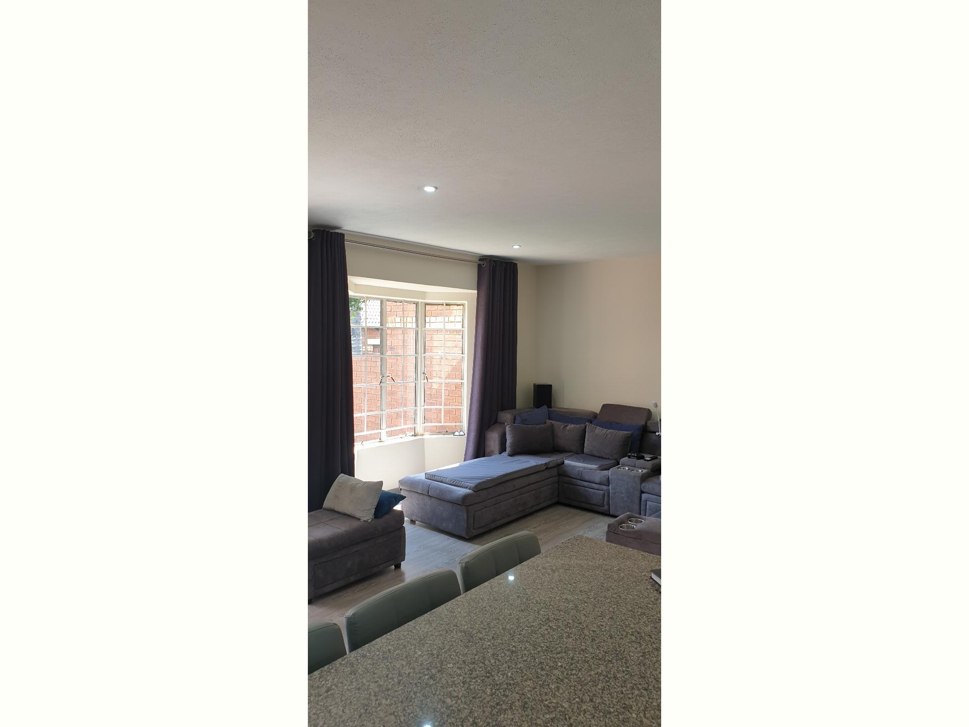  of property in Monavoni