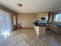  of property in Florida Glen