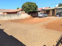  of property in Geelhoutpark