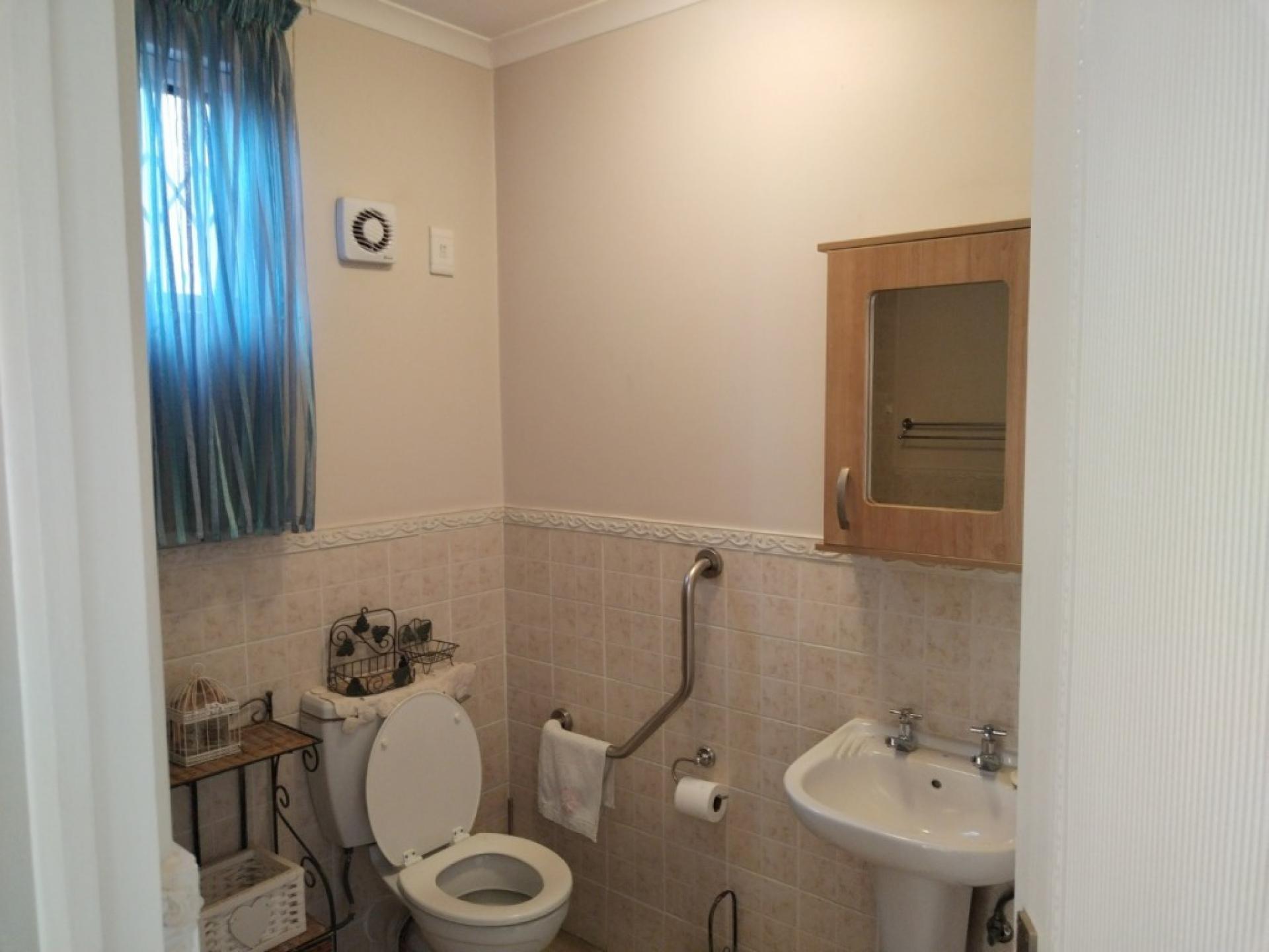  of property in Willow Park Manor