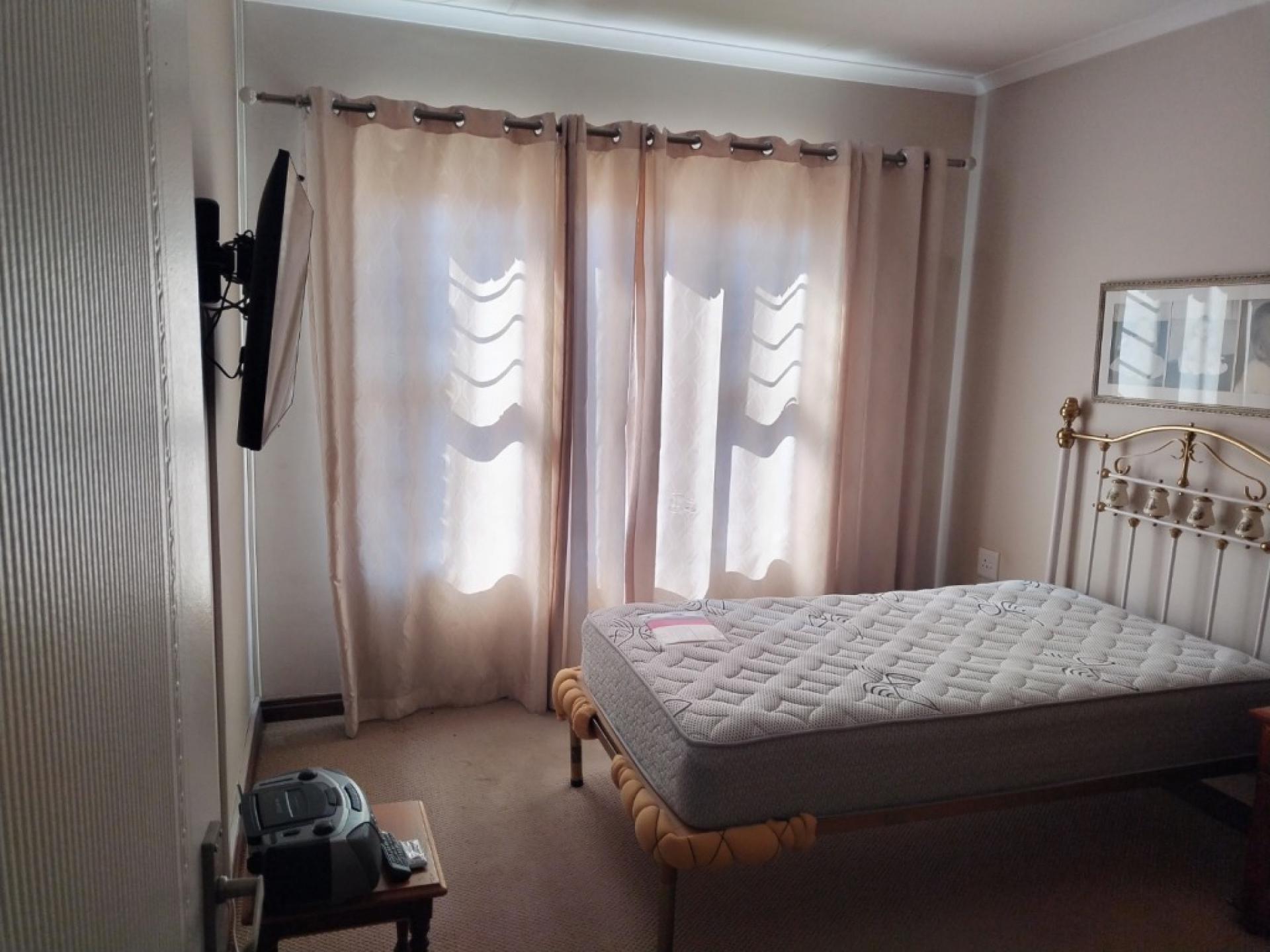  of property in Willow Park Manor