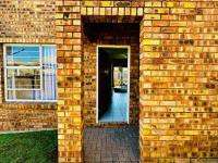  of property in Liefde en Vrede