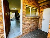  of property in Liefde en Vrede