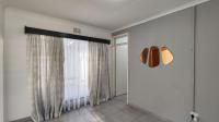Dining Room - 14 square meters of property in Parkrand