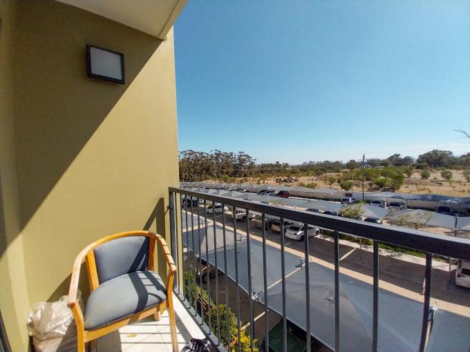 1 Bedroom Apartment for Sale For Sale in Gordons Bay - MR686541