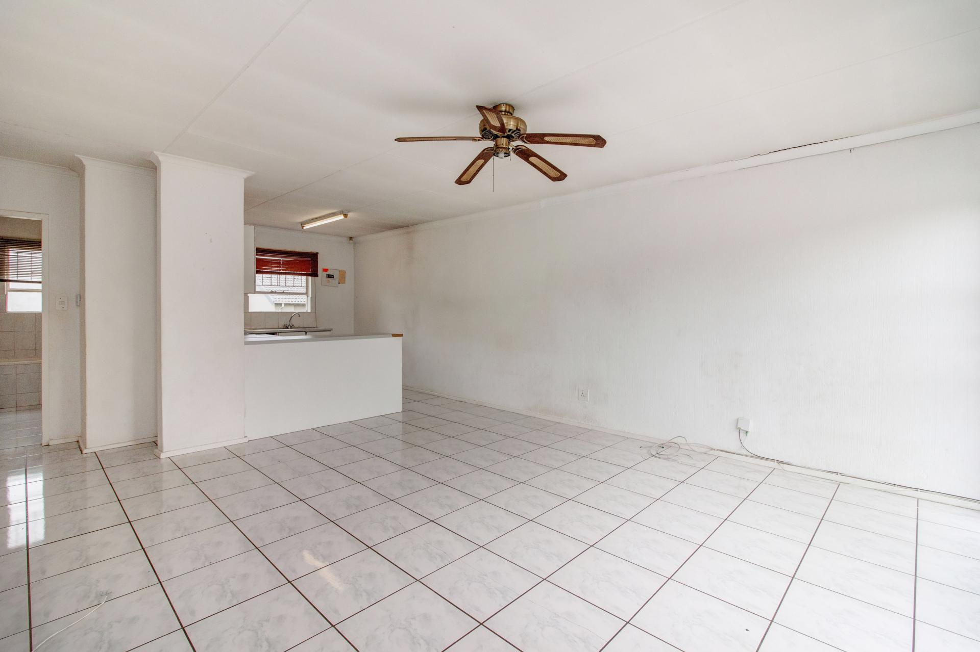  of property in Vorna Valley