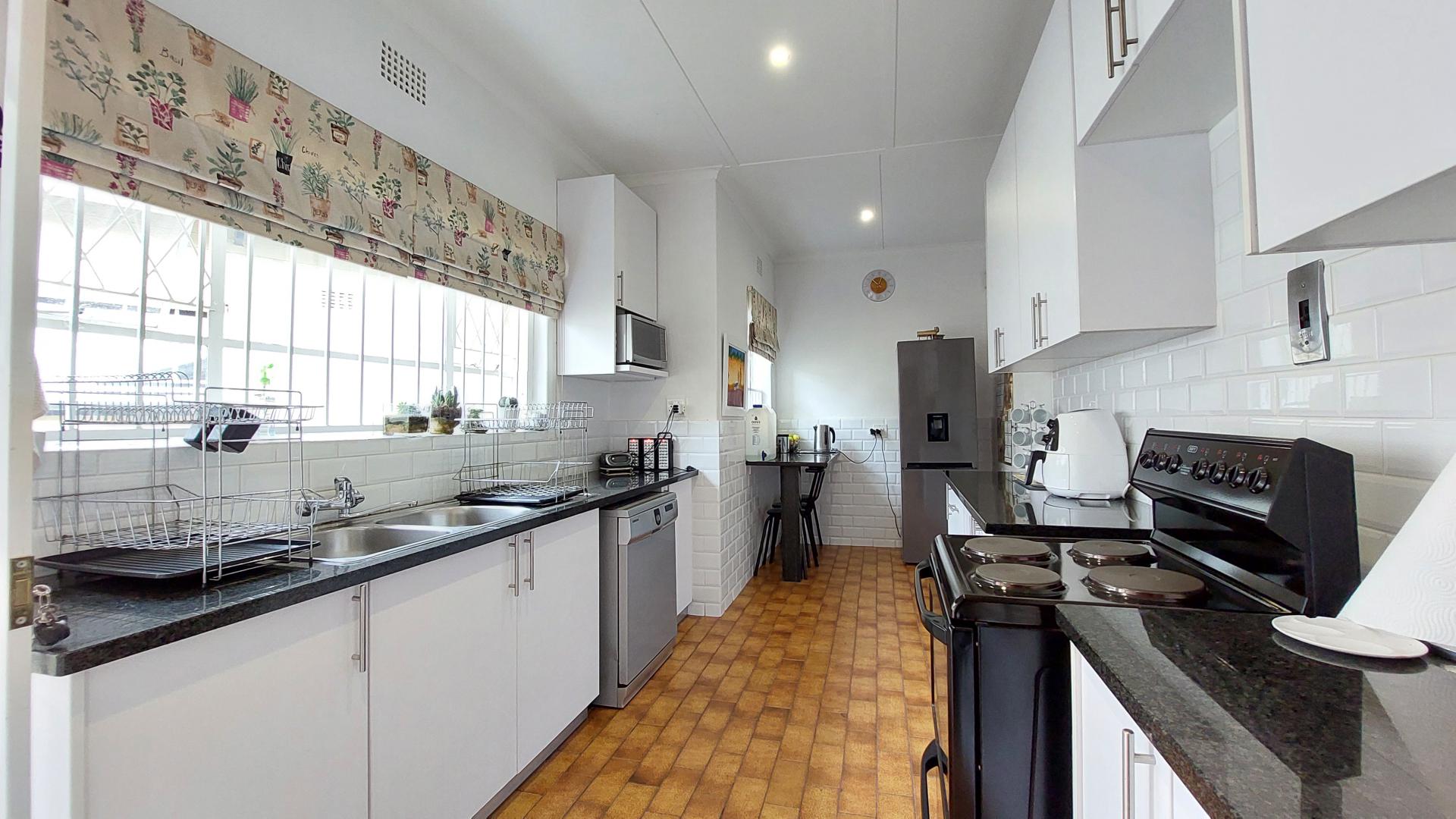  of property in Robindale