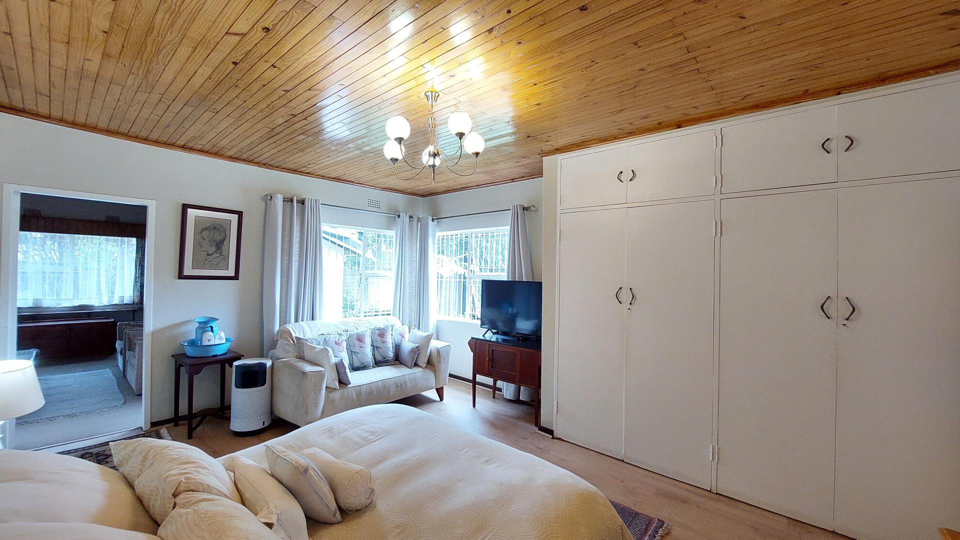  of property in Robindale