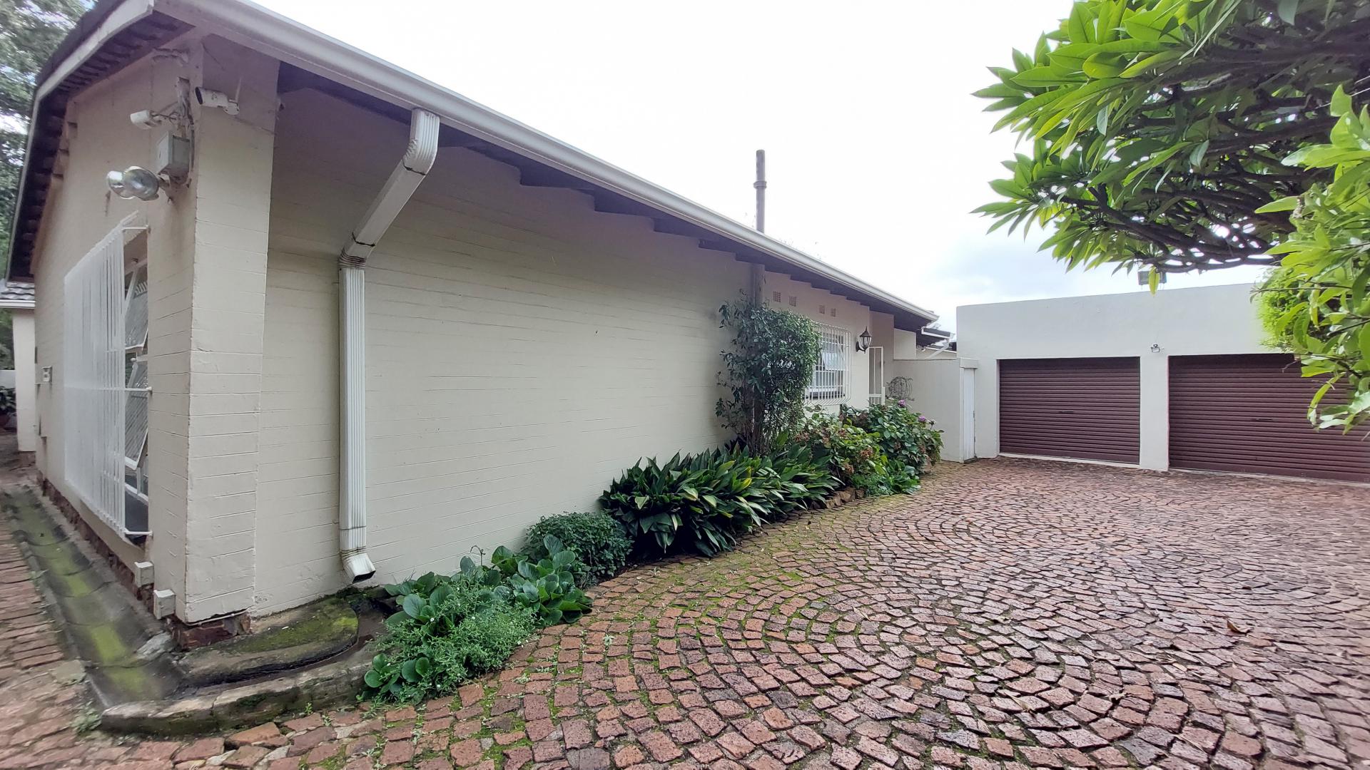  of property in Robindale